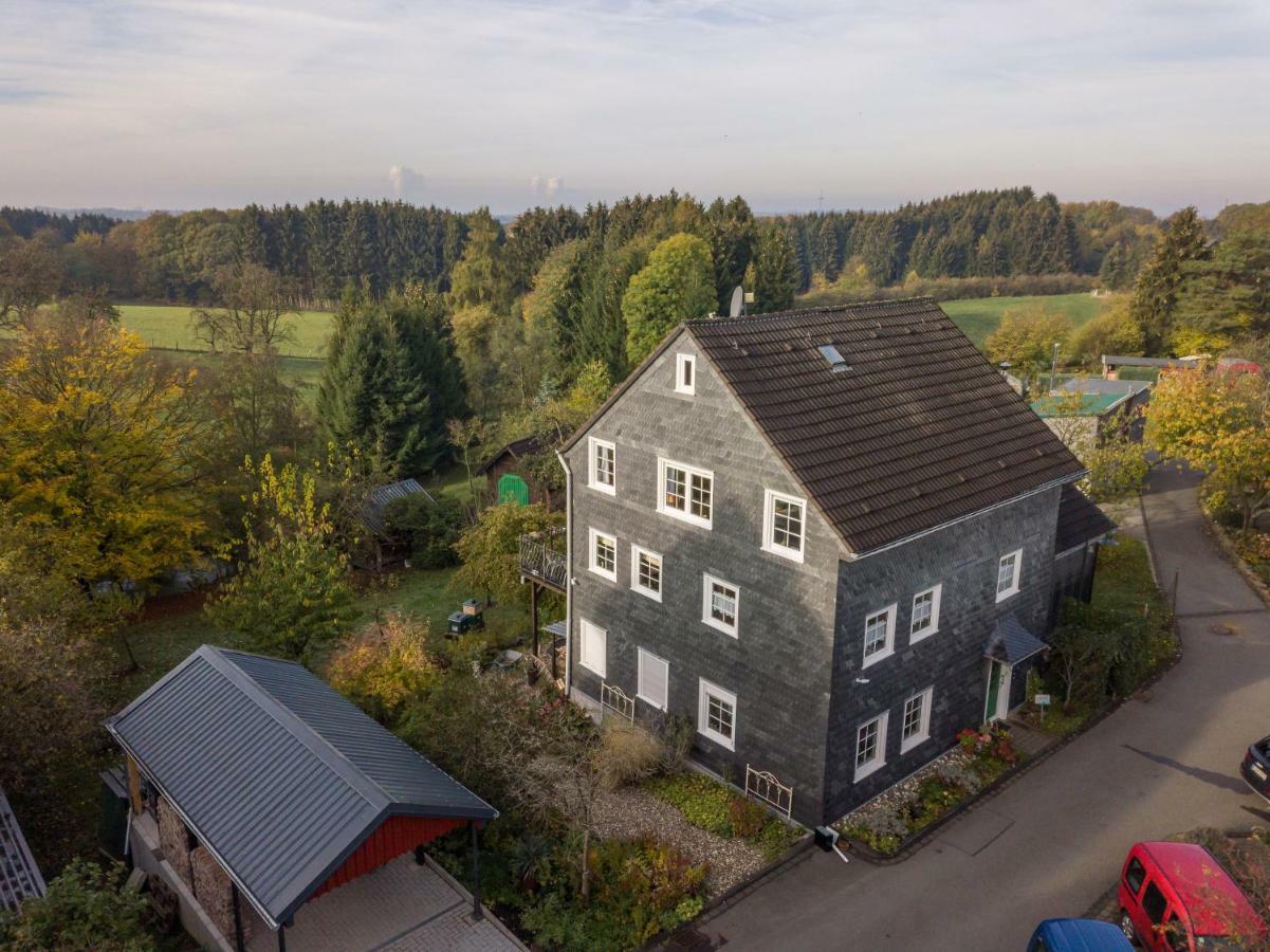 Zum Schieferhaus Wermelskirchen Exterior photo